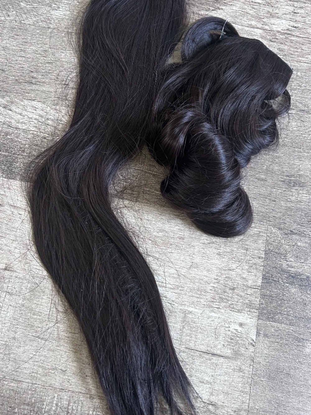Set of TWO *NEW* 22 inch “That Hair” Hair Extensions- Chestnut Brown